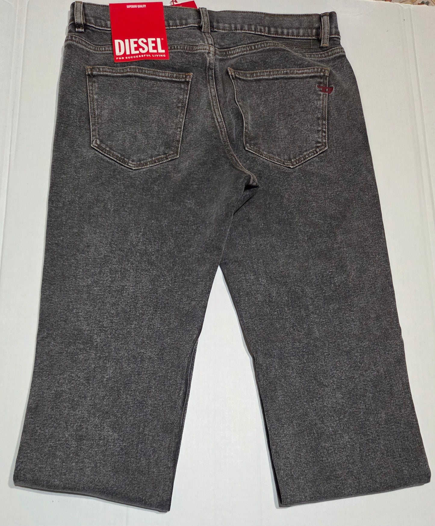 Diesel - 2019 D Strukt