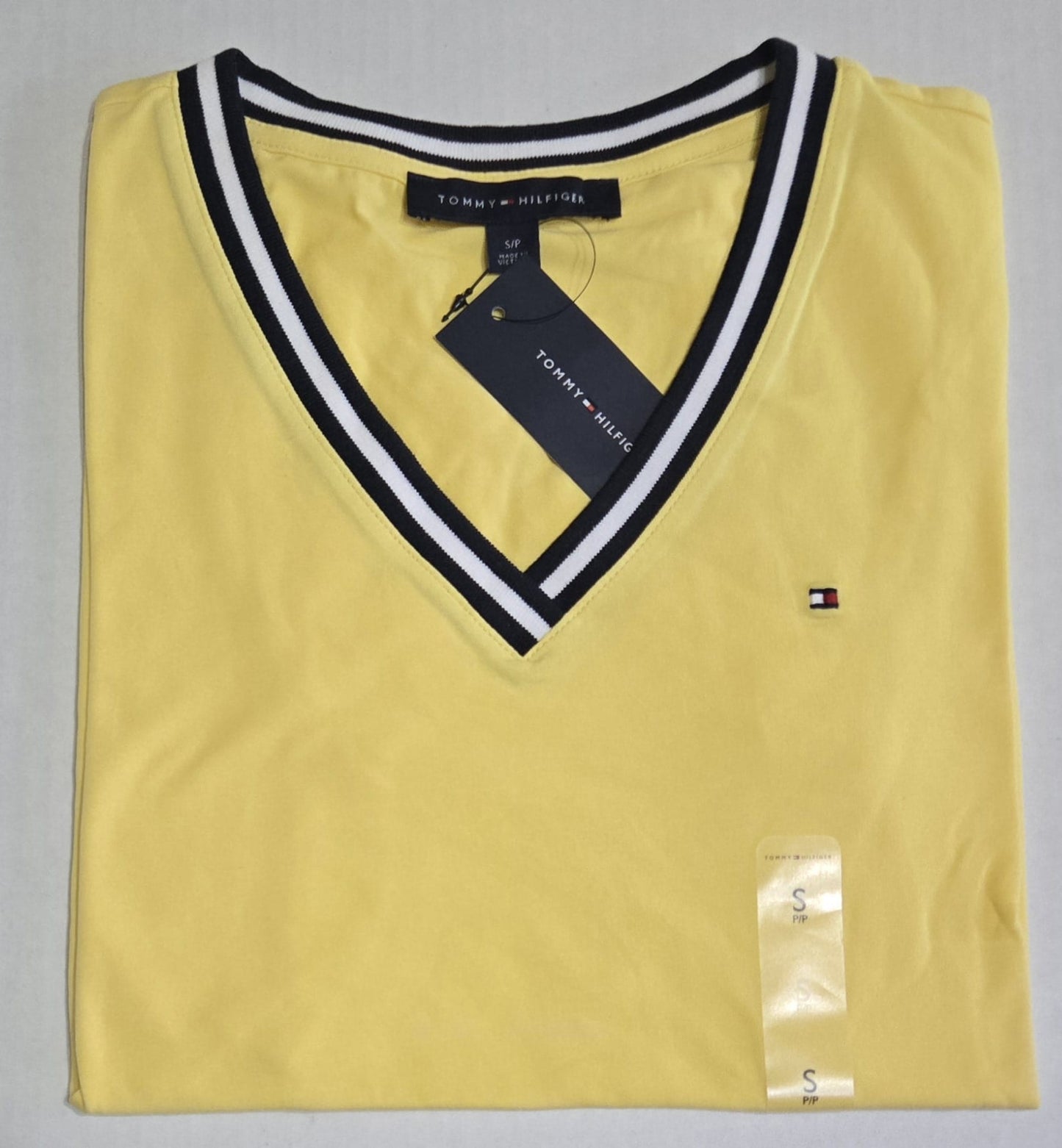 Tommy Hilfiger