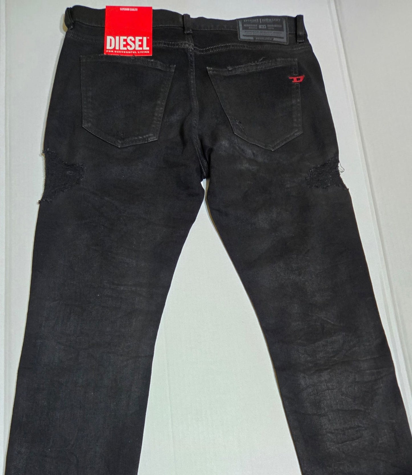 Diesel - 2019 D-Strukt