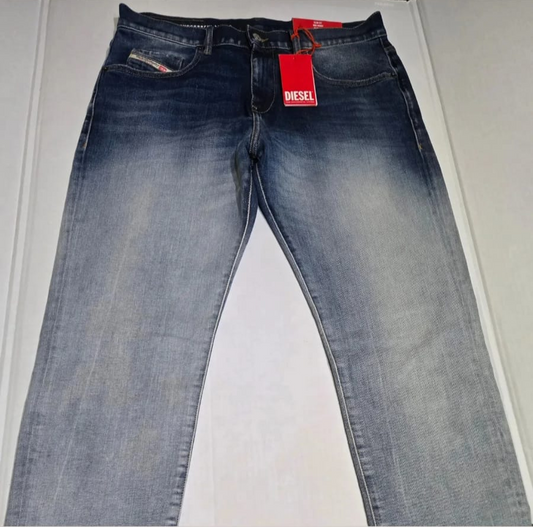 Diesel - 2019 D-Strukt